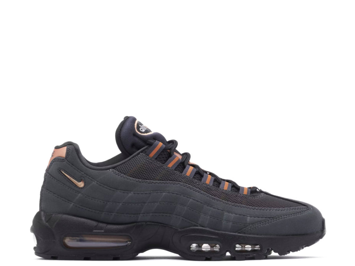 Air max 95 Live yours rose gold central cee