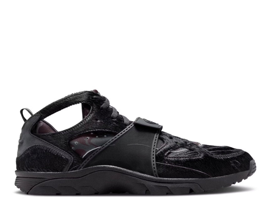 NIKE AIR TRAINER HUARACHE CRTZ BLACK