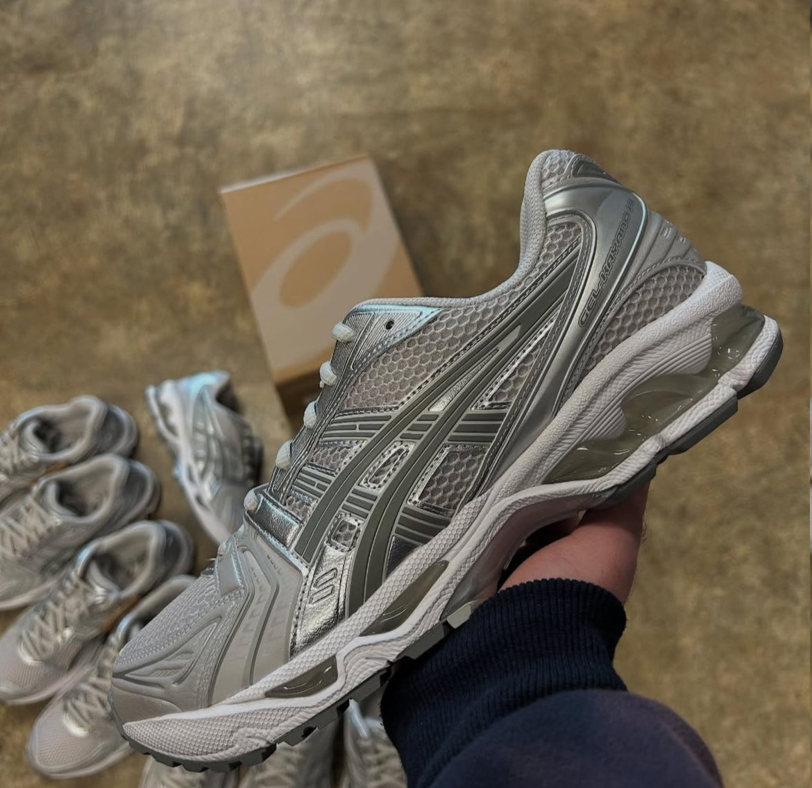 ASICS GEL-KAYANO 14 Cloud grey