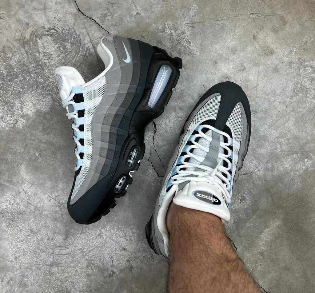 AIR MAX 95 BLUE TINT