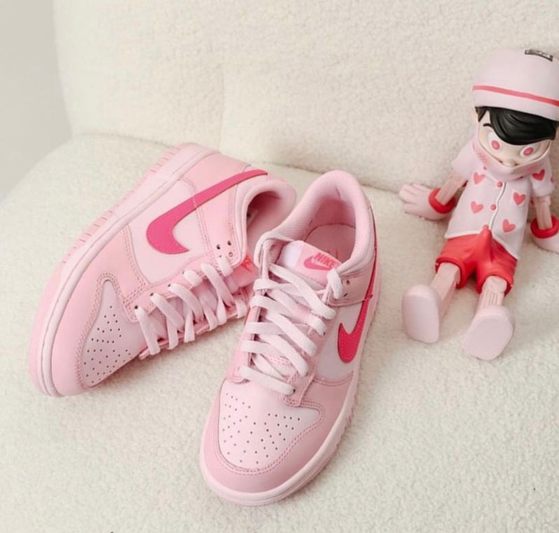 Nike Dunk Low 'Triple Pink' GS